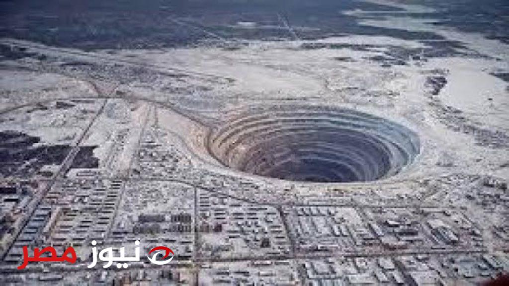 «معجزة ربانية».. إكتشاف أكبر بئر نفطي على كوكب الأرض.. هذه الدولة ستصبح أغنى من السعودية!..لن تصدق من هي؟