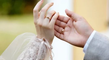 مطلوب عرسان للجواز مجانا!! أول دولة في العالم تطلق مبادرة زواج مجاني ومكافآت للرجال الذين يتزوجون فتيات بعمر 25 سنة