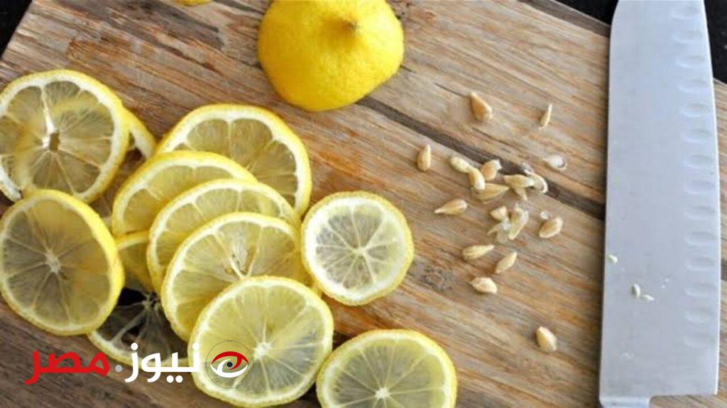 «ضيعنا عمرنا واحنا بنرميها»... تعرف على فوائد بذور الليمون المذهلة.. مش هترميها تاني!!