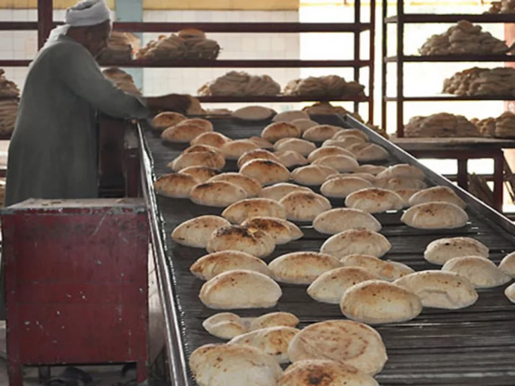 وزير التموين يتفق مبدئيا مع أصحاب المخبز على سعر الخبز الحر